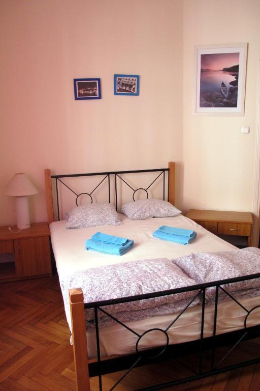 Colors Guest House Budapest Zimmer foto